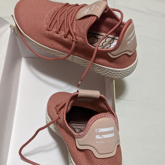 Women's Adidas

Pharrell Williams Tennis HU - Picture 5 of 8